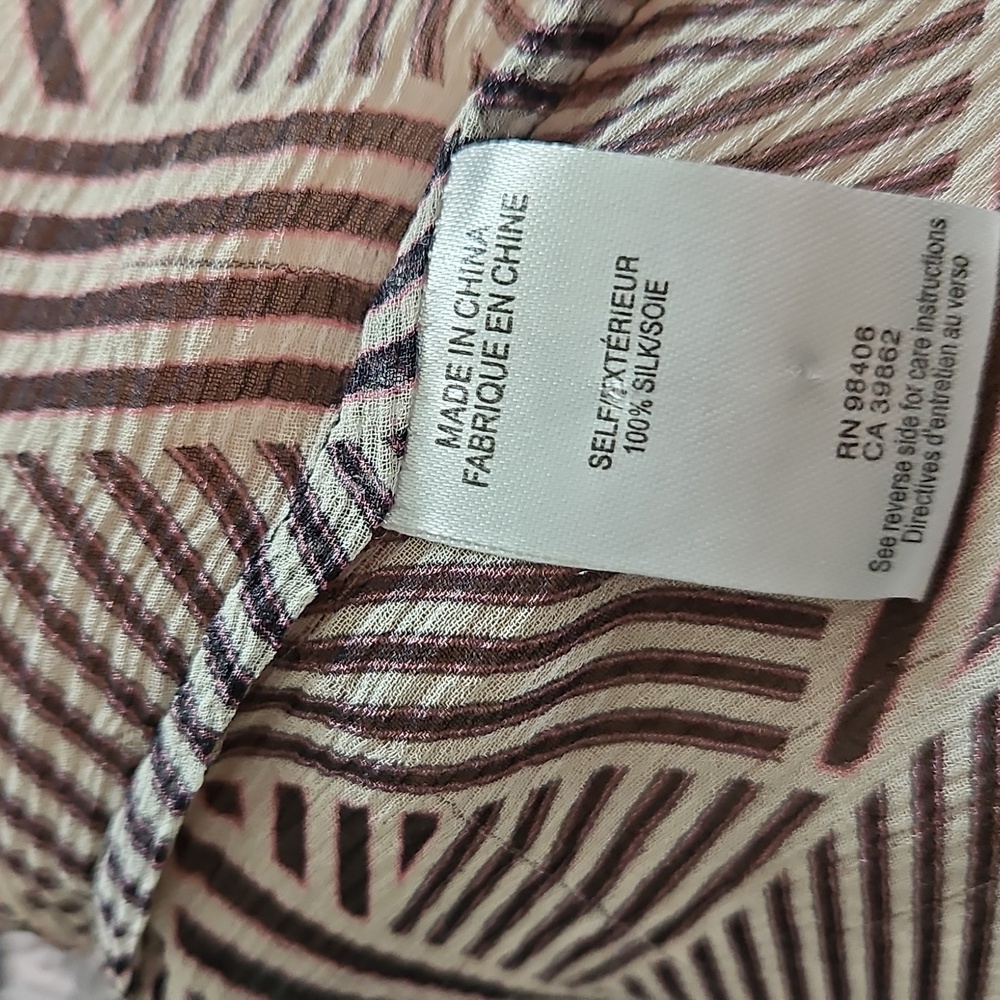 Theory Durlia Red and White Silk Blouse - Picture 5 of 6